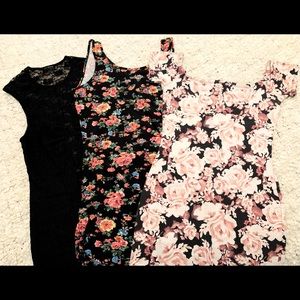 Lot of 3 dresses for 14$🤩